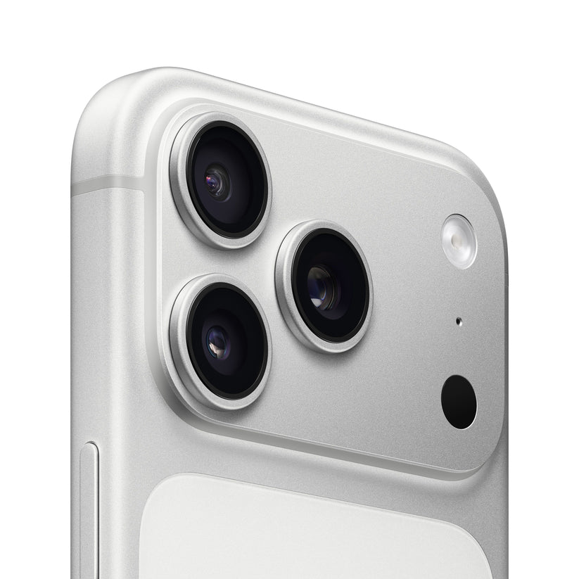 iPhone_17_Pro_Silver_PDP_Image_Position_3__WWEN