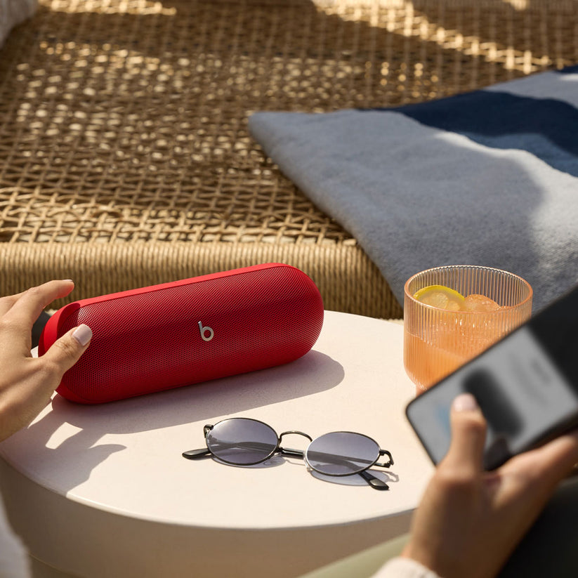 Beats Pill - Wireless Bluetooth Speaker - Statement Red
